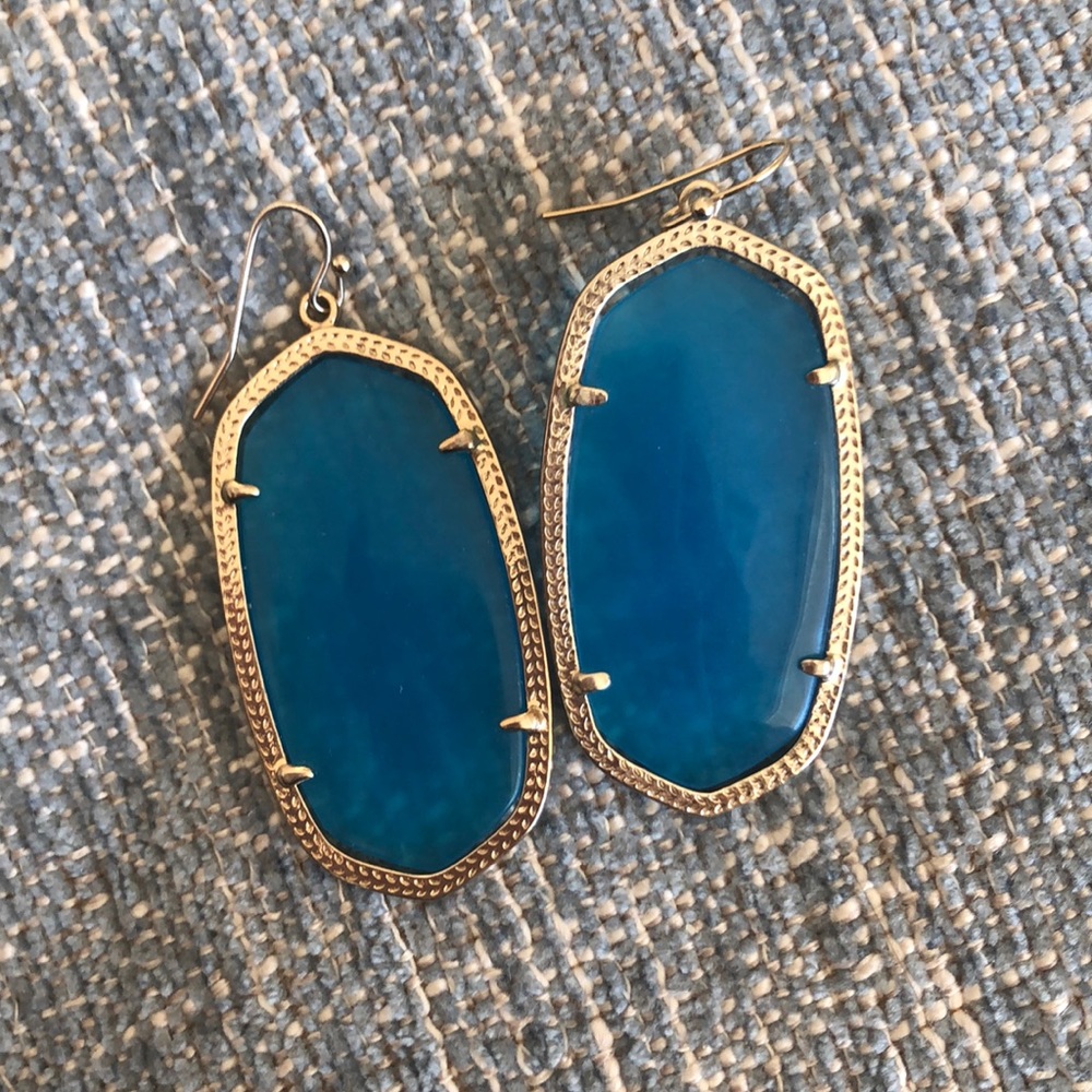 Kendra Scott Danielle earrings.